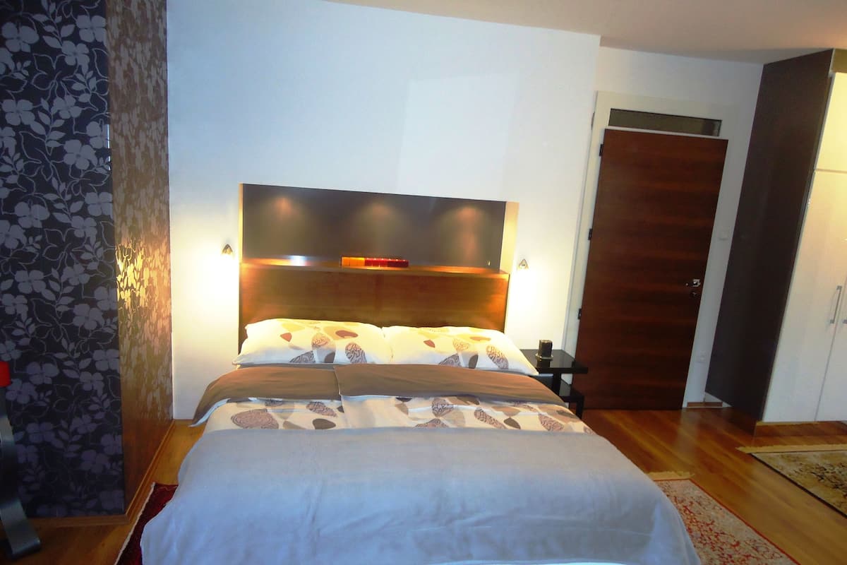 Superior Double Room | Premium bedding, pillowtop beds, blackout drapes