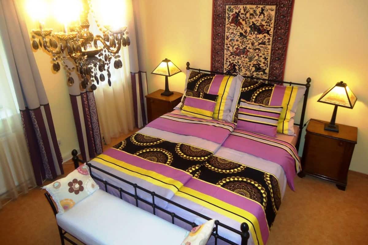 Suite | Premium bedding, pillowtop beds, blackout drapes