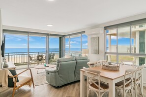 Televisión de pantalla plana