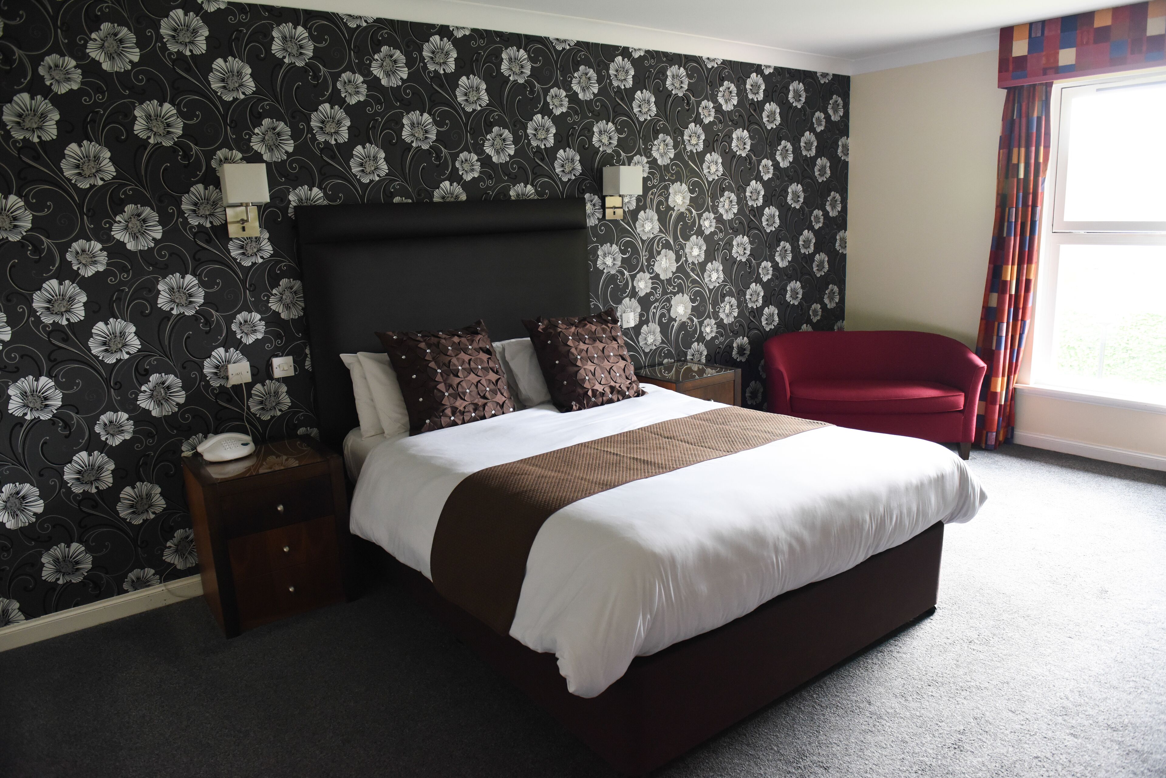 Desk, blackout curtains, iron/ironing board, free WiFi