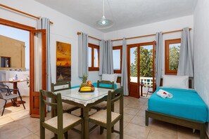 Apartment | In-room safe, desk, iron/ironing board, free cots/infant beds - Romantica Hotel Apartments (Hersonissos)