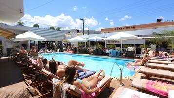 Seasonal outdoor pool, pool umbrellas, sun loungers