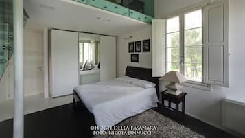 Deluxe-Doppelzimmer | Minibar, BĂŒgeleisen/BĂŒgelbrett, kostenlose Babybetten, WLAN