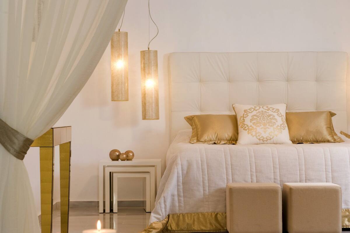 superior suite, hot tub, caldera view | 1 bedroom, premium bedding, pillow-top beds, minibar