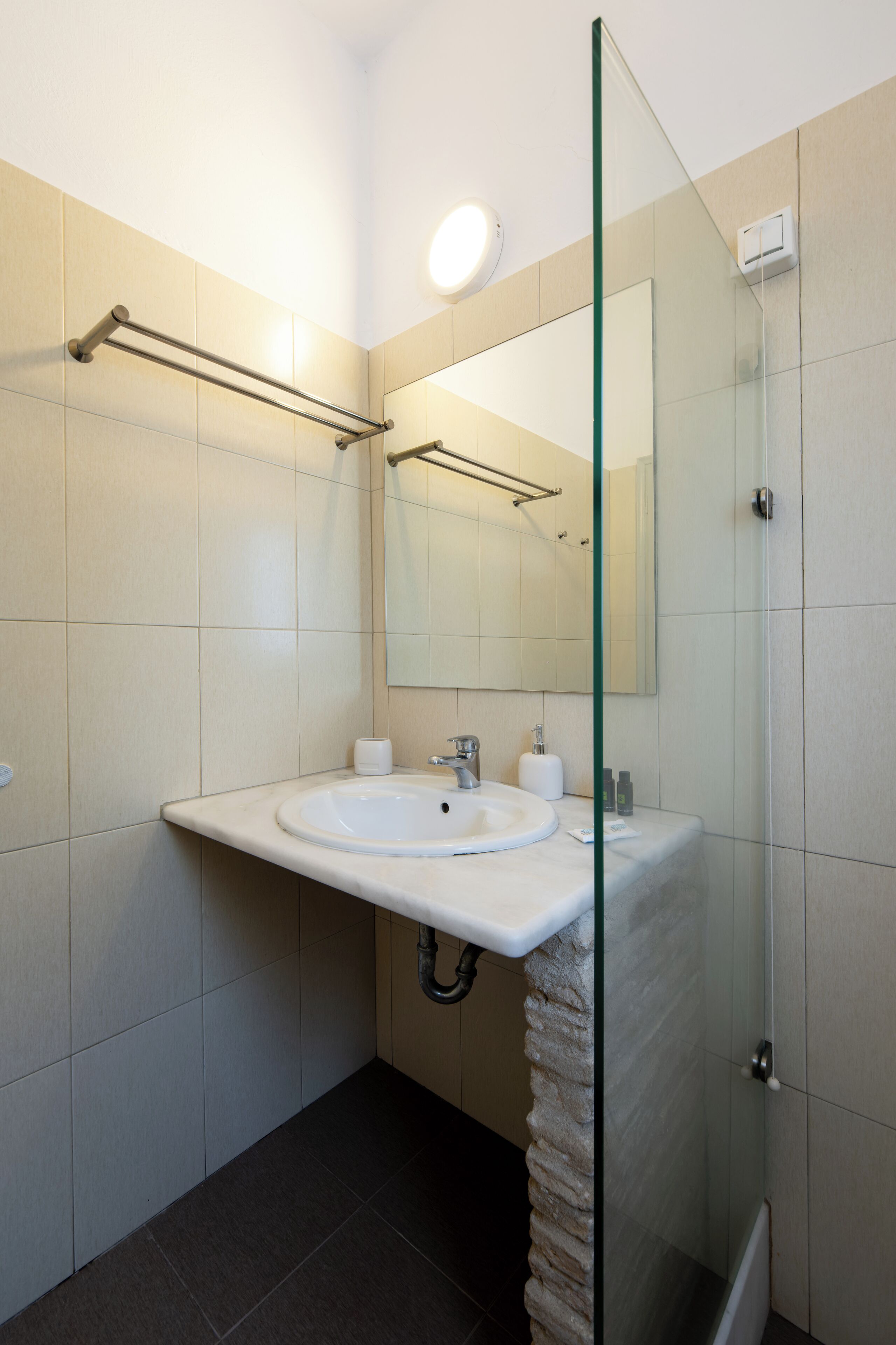 Photo - Naoussa Bay Villas