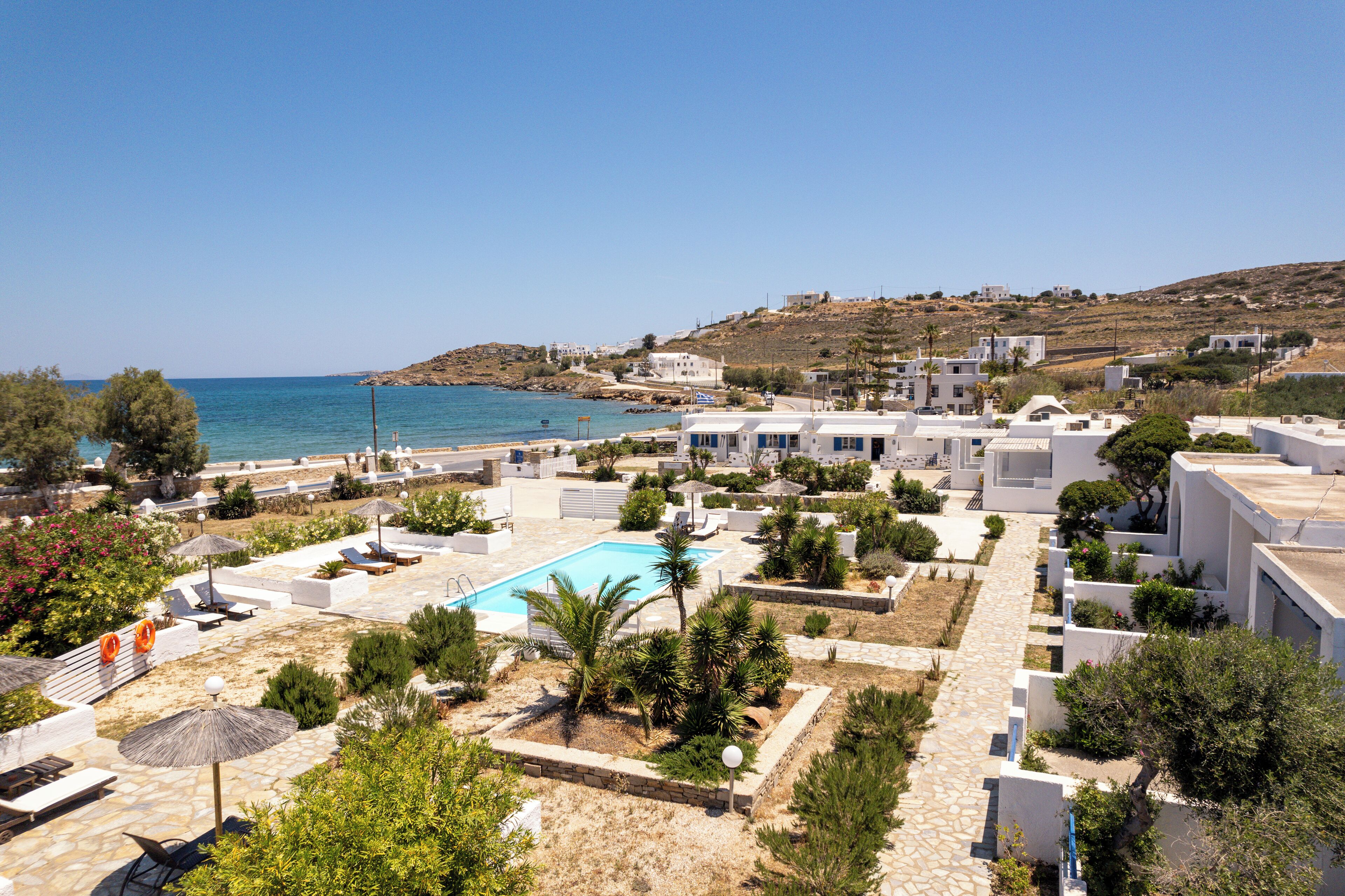 Photo - Naoussa Bay Villas