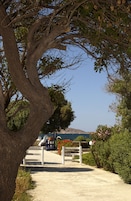 2-Bedroom Apartment with Sea View (Max 5) | Sábanas de algodón egipcio y ropa de cama de alta calidad