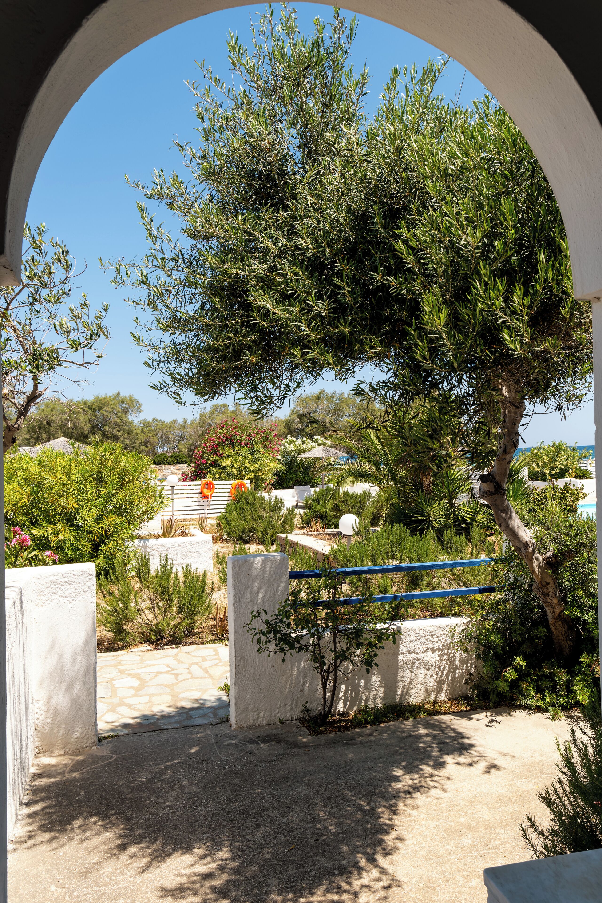 Photo - Naoussa Bay Villas