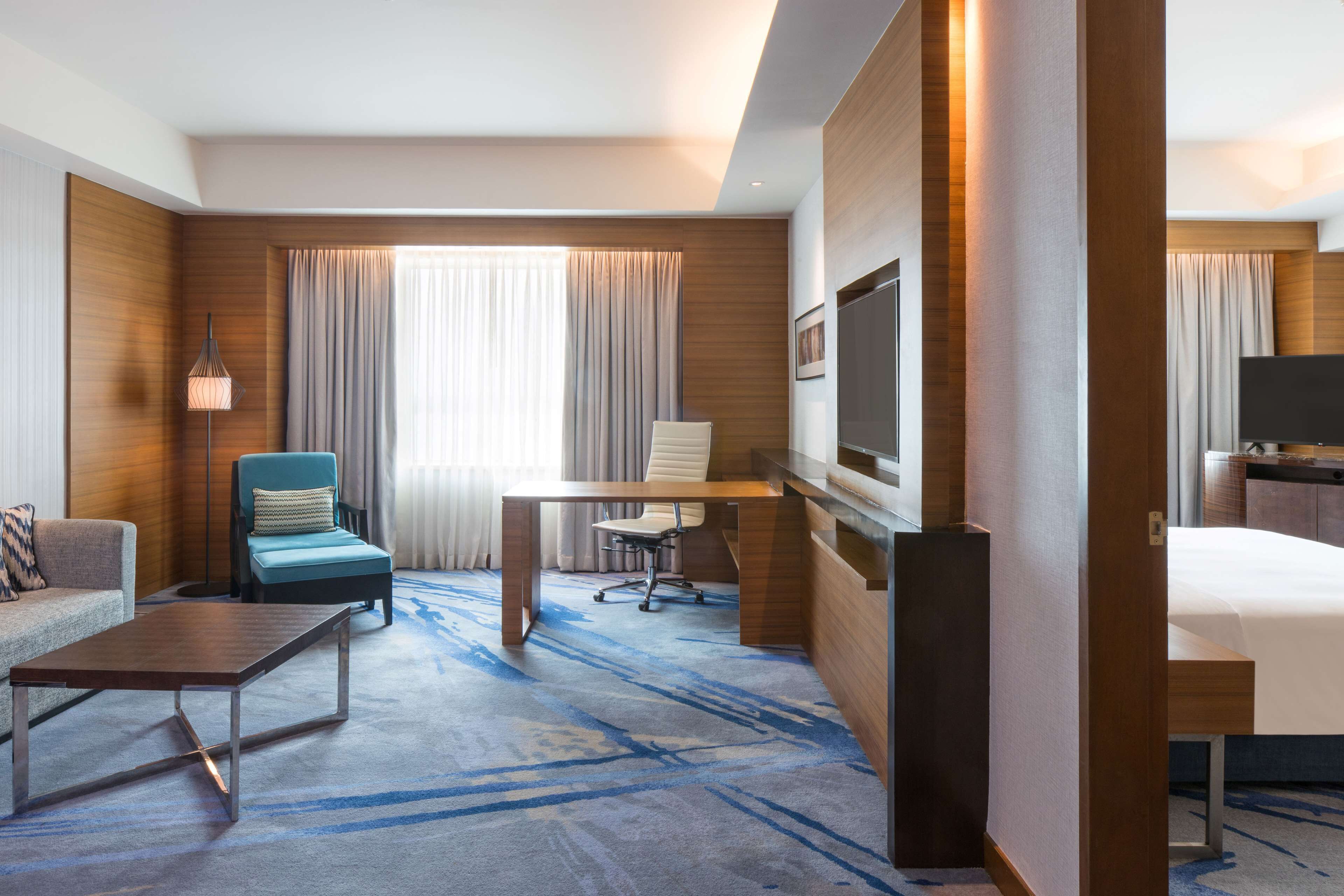 suite, club lounge access, harbour view | 1 bedroom, premium bedding, down duvets, pillow-top beds