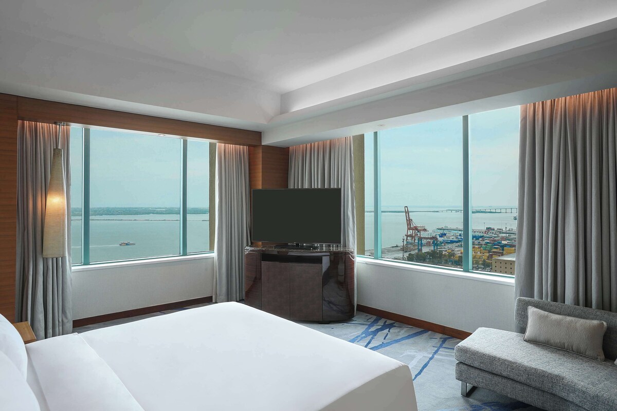 Radisson Blu Cebu