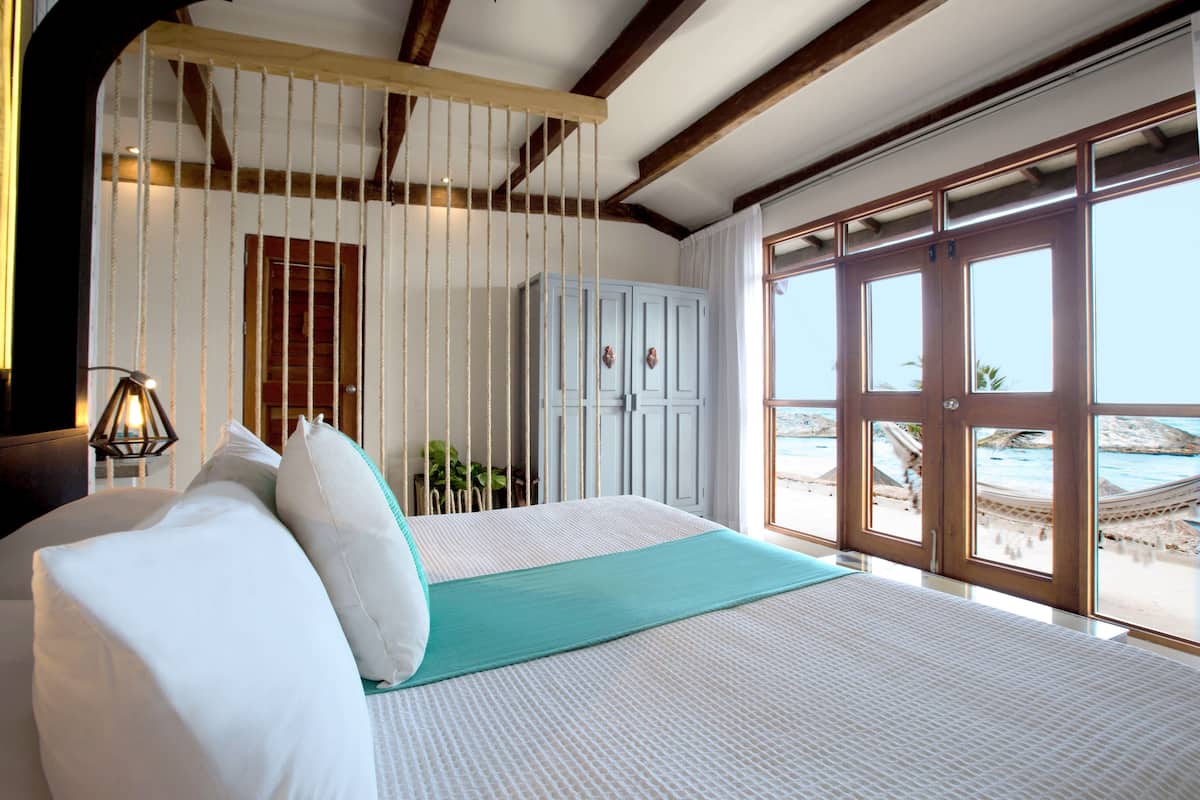 La Casa Caribbean View Room | Minibar, pengeskab på værelset, mørklægningsgardiner, gratis Wi-Fi