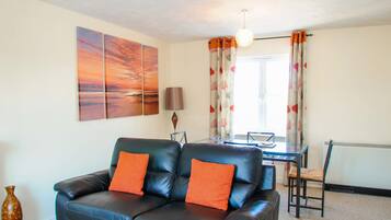 40–tuumainen äly-TV, jossa digitaalikanavat