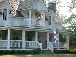 Fachada de la propiedad