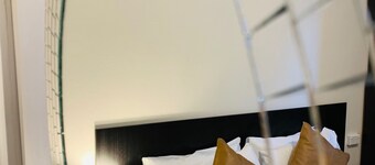 Greenwich Inn Sydney Hotel