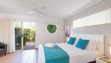 Premium bedding, individually decorated, individually furnished, desk