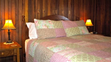 Suite | Meja kerja, setrika/meja setrika, Wi-Fi gratis, dan seprai linen