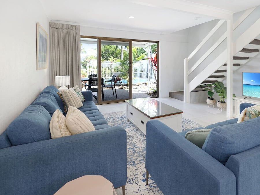 111111111111111-inch Smart TV with digital channels, TV, DVD player