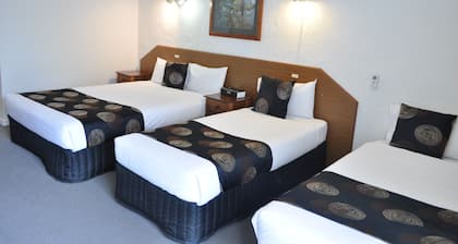 Albury Burvale Motor Inn