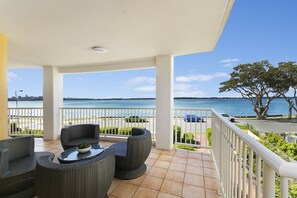 Balcony - Riviere on Golden Beach (Golden Beach)