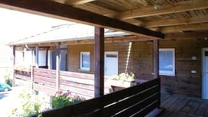 Triple Room | Terrace/patio - Motel Ostsee Lodge (Ratekau)