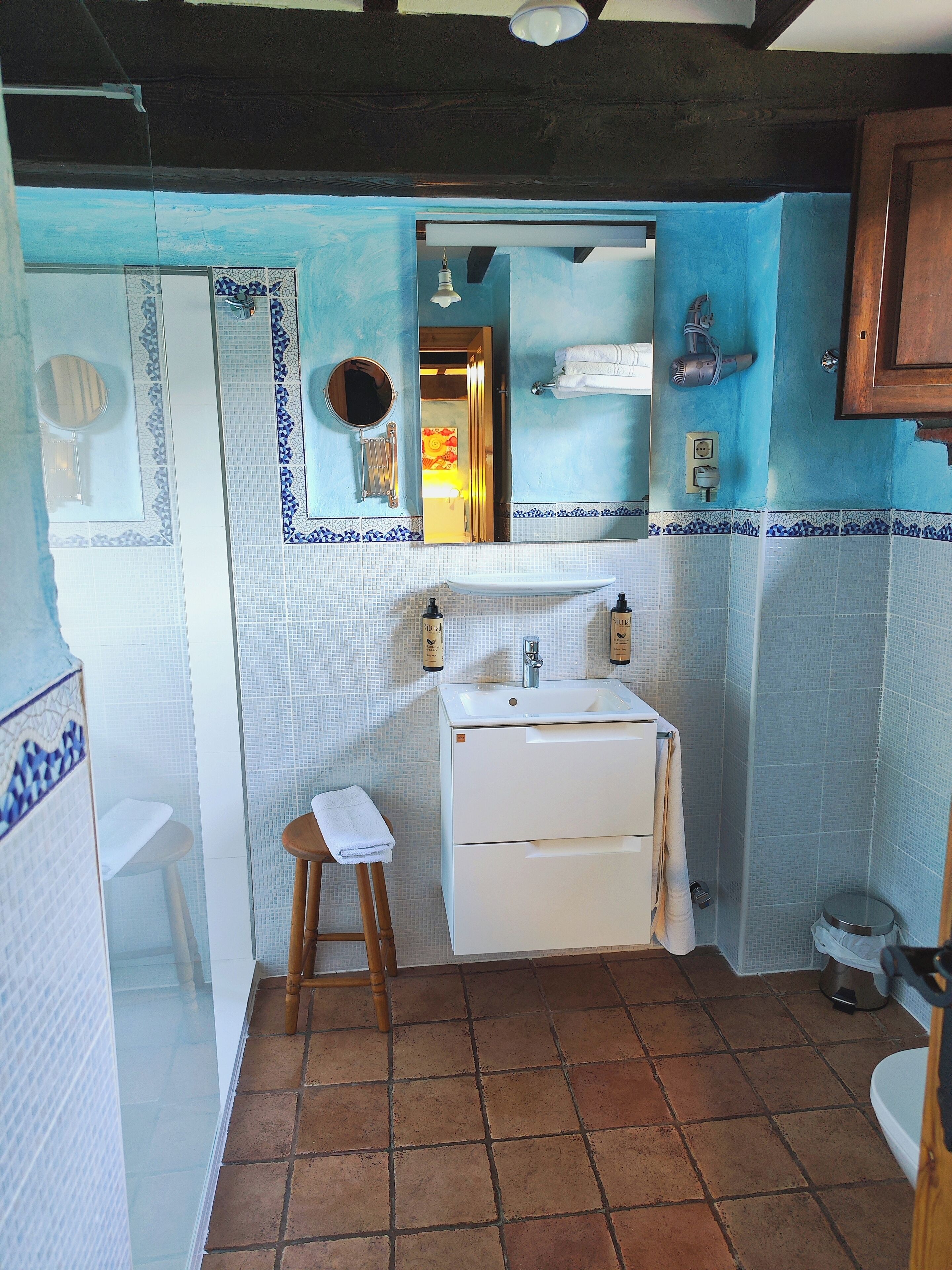 Double Room | Premium bedding, minibar, in-room safe, laptop workspace