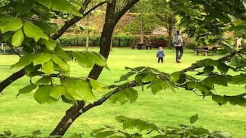 室外兒童遊樂區