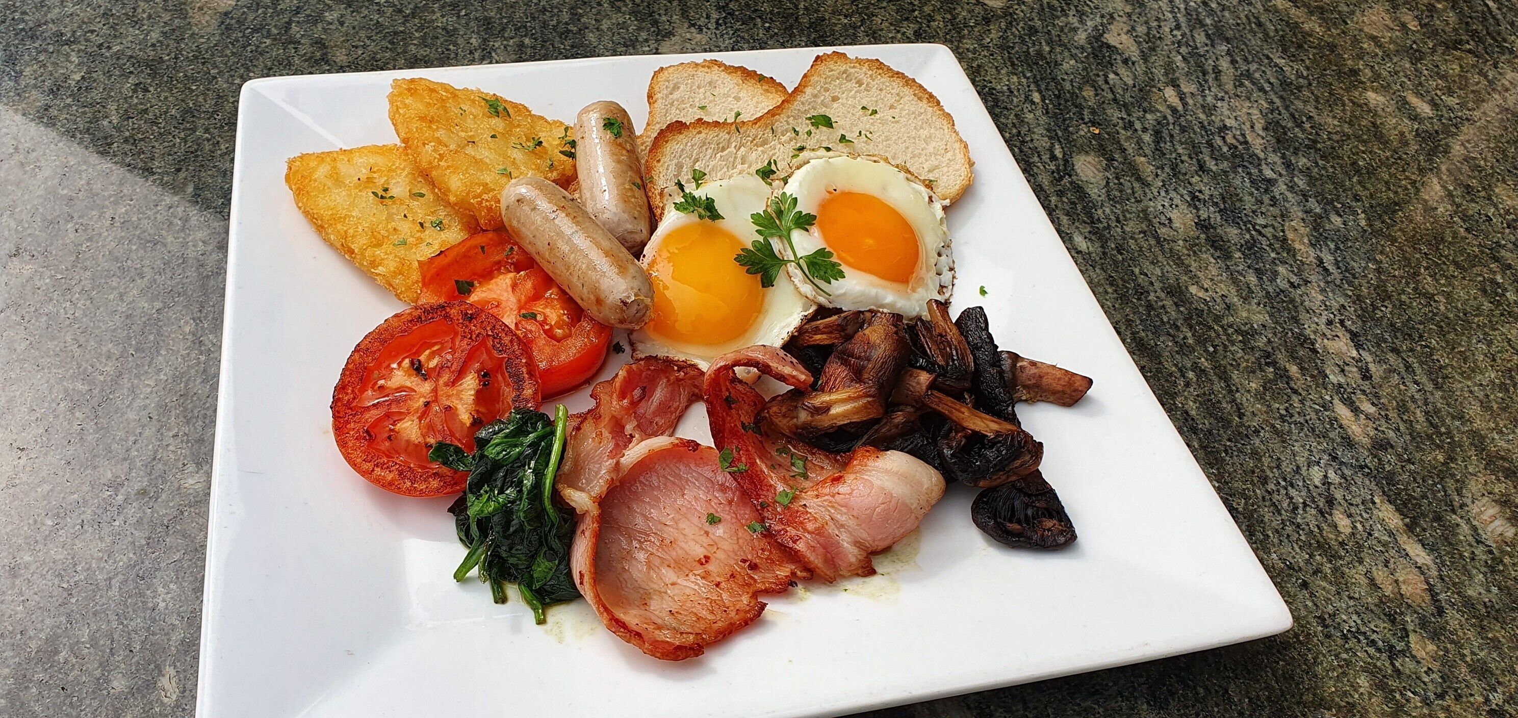 daily cooked-to-order breakfast for a fee