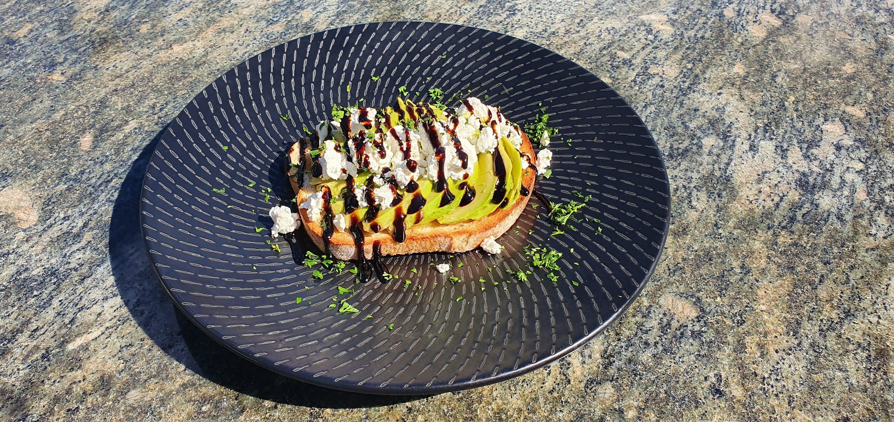 daily cooked-to-order breakfast for a fee