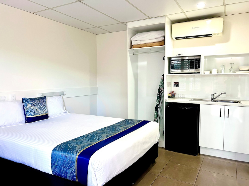 Chalet Motor Inn photo 6