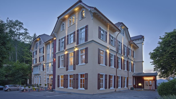 Front of property – evening/night - Hotel Schloss Hornberg (Hornberg)