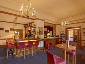 Bar (on property) - Hotel Schloss Hornberg (Hornberg)
