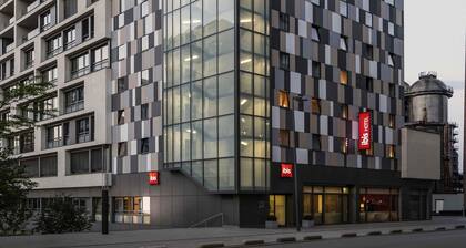 ibis Esch Belval
