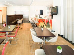 Bar (in der Unterkunft)