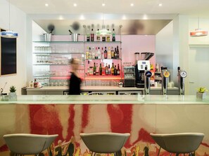 Bar (on property) - ibis Esch Belval (Esch-sur-Alzette)