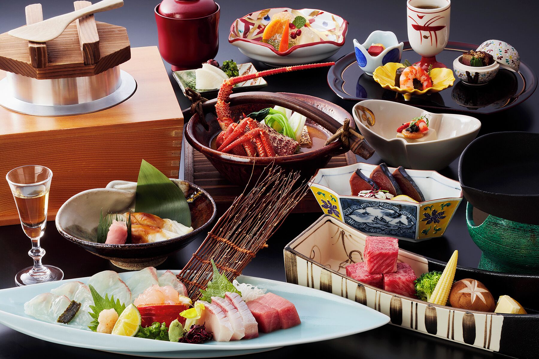 Japanese Room, Kaiseki Dinner(Served in room), Buffet Breakfast, with Premium Lounge Access | In-room dining