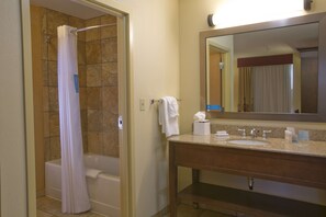 Standard Room | Bathroom