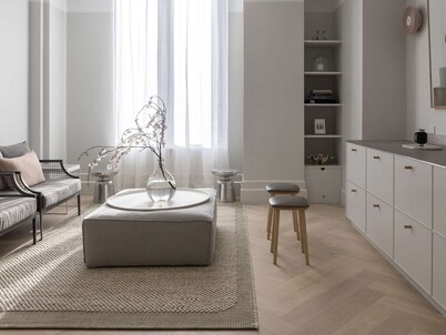 Mantra One Sandy Bay Road