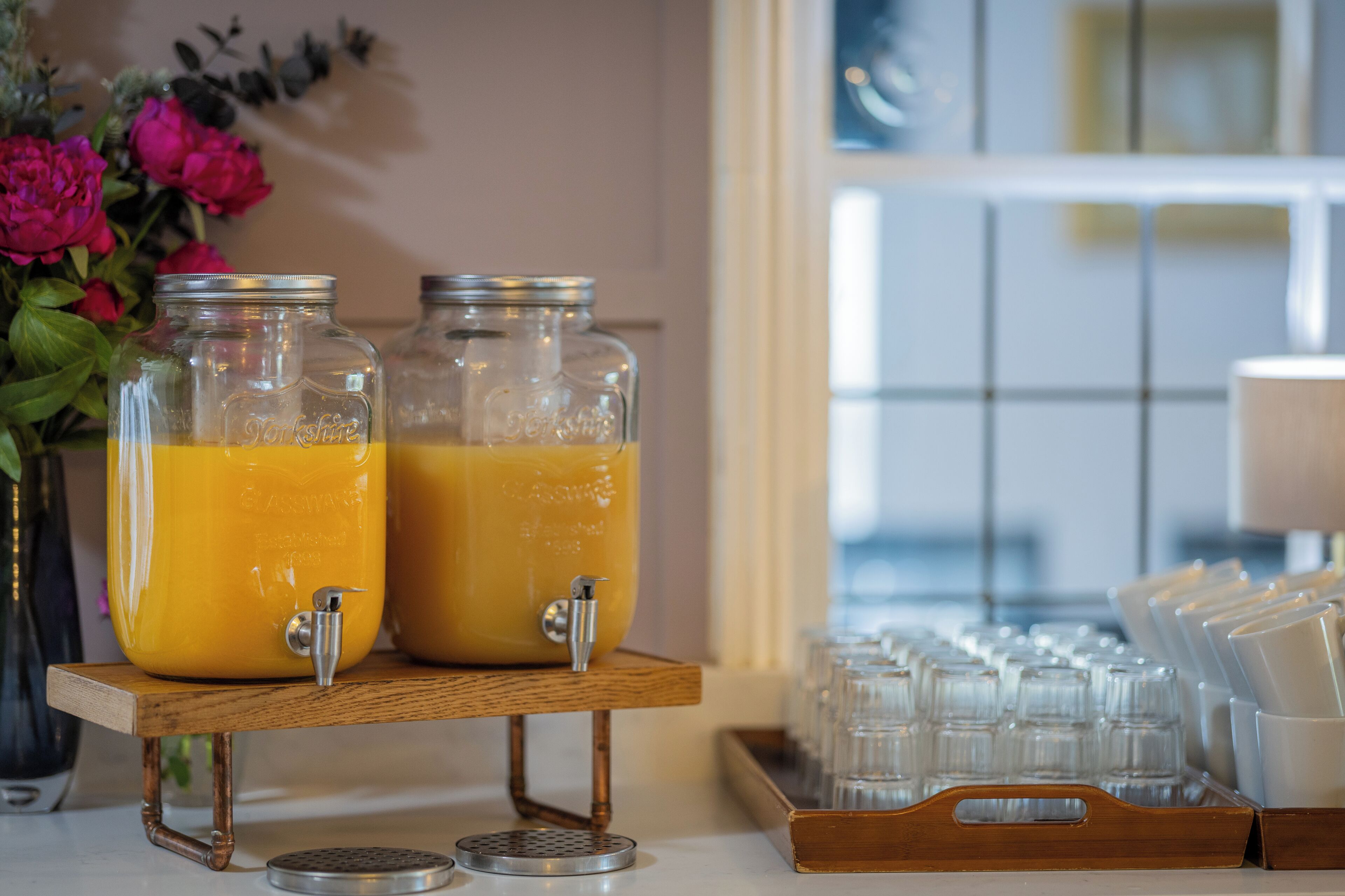 每日供应全套早餐（需付费）