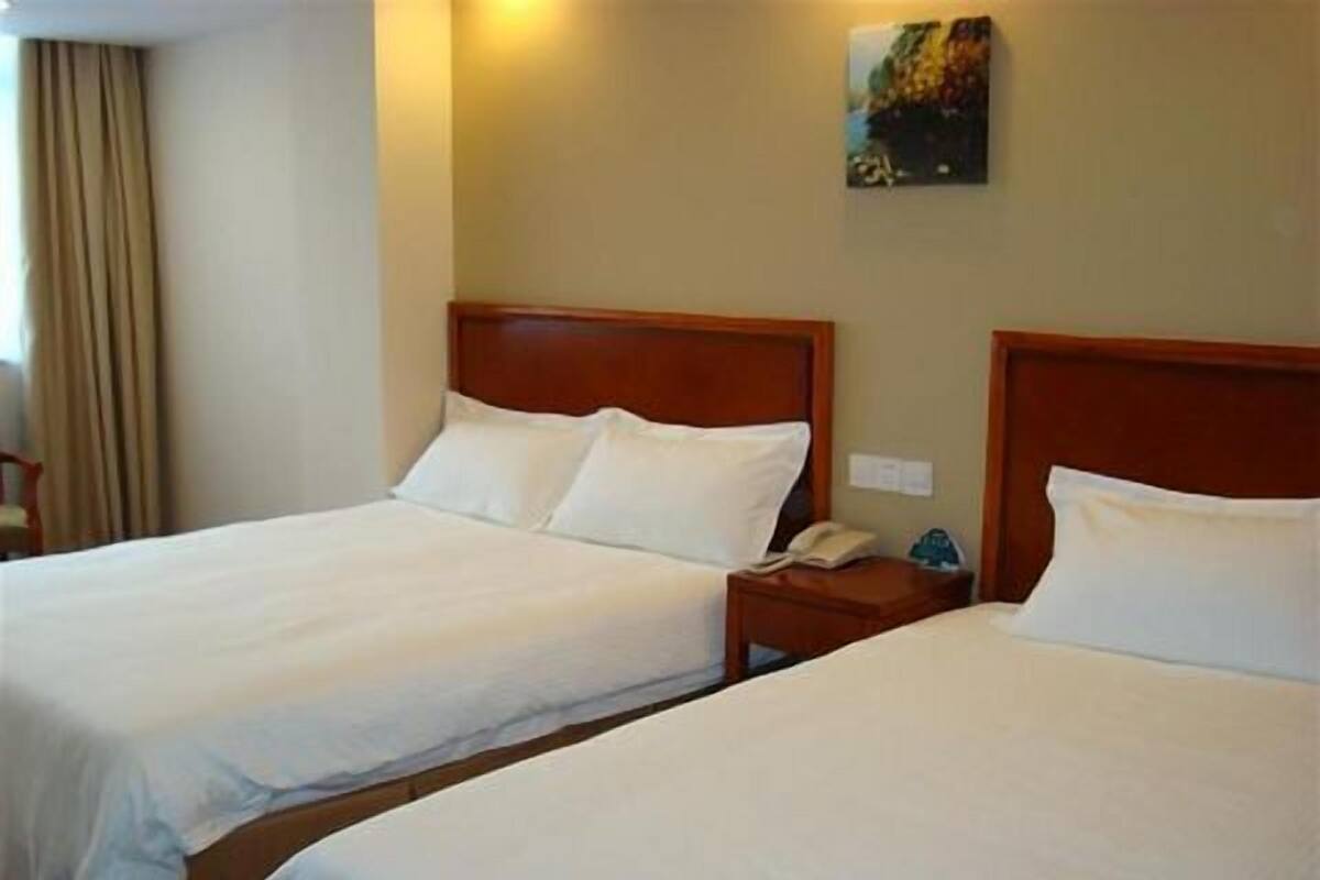 In-room safe, desk, blackout curtains, iron/ironing board (on request)