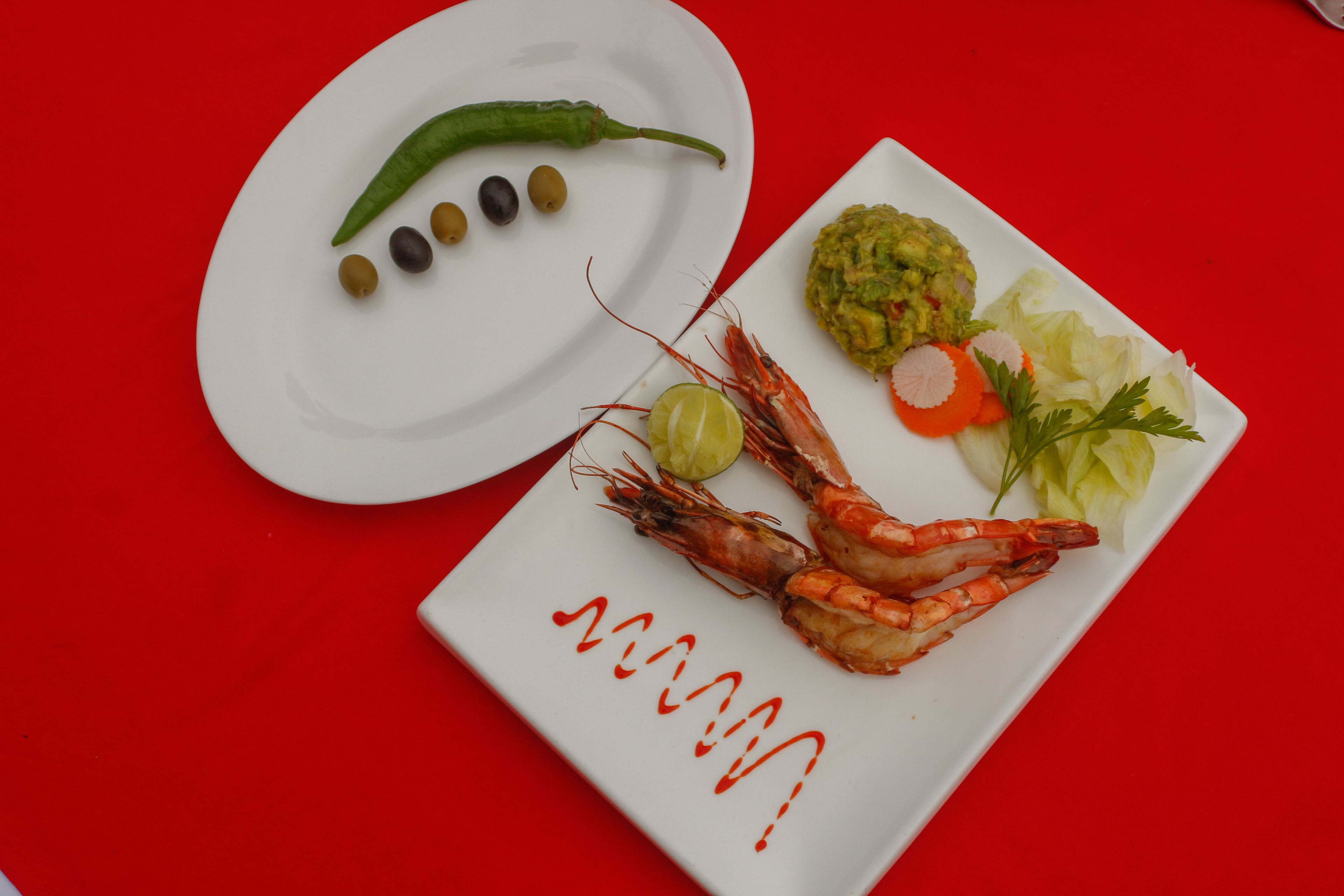 Comida y bebida