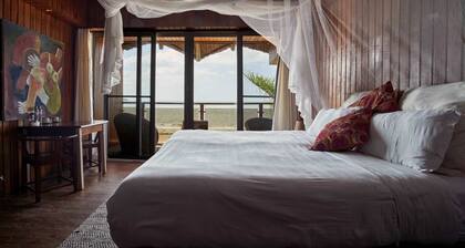 Catembe Gallery Hotel