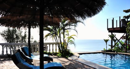 Catembe Gallery Hotel