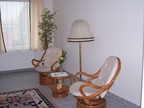 Living area - Timon (Budapest)