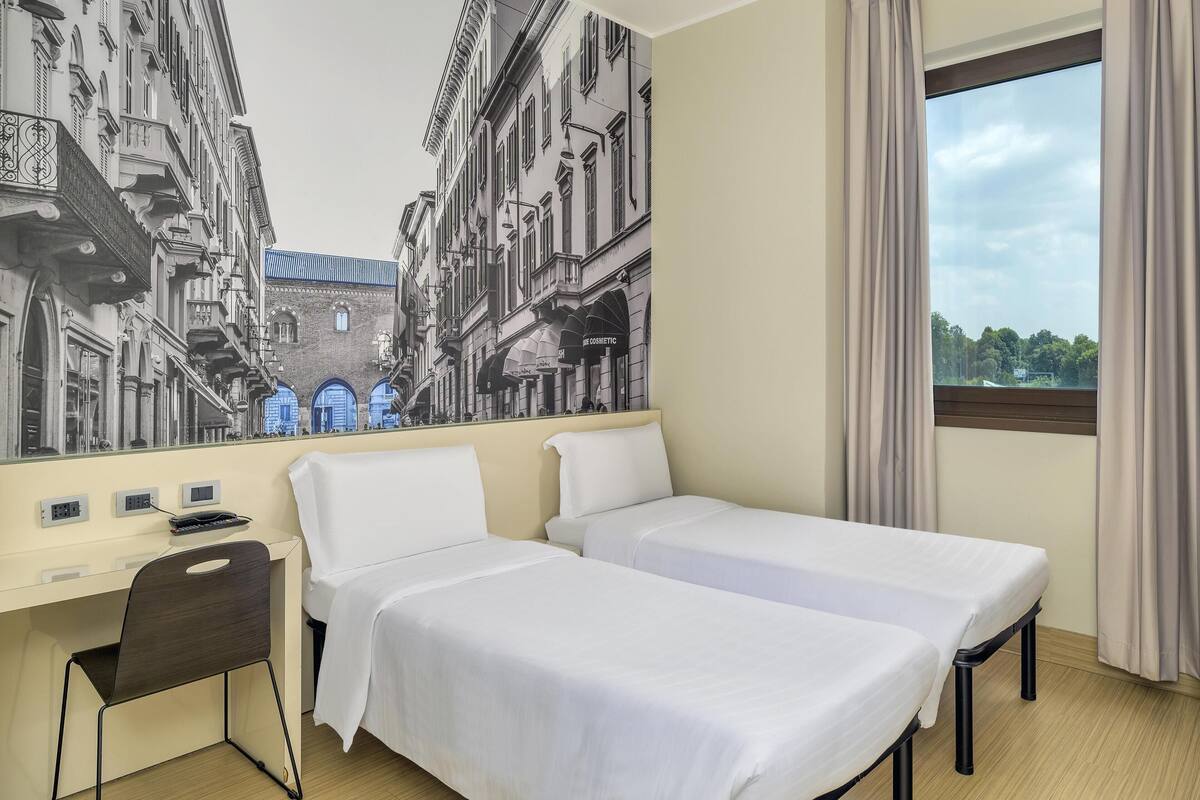 In-room safe, desk, laptop workspace, blackout curtains