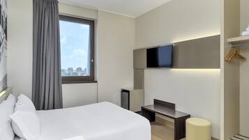 Superior Double Room, Non Smoking | In-room safe, desk, laptop workspace, blackout curtains