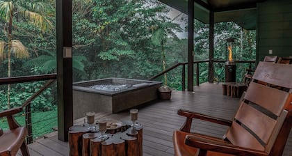 El Silencio Lodge and Spa