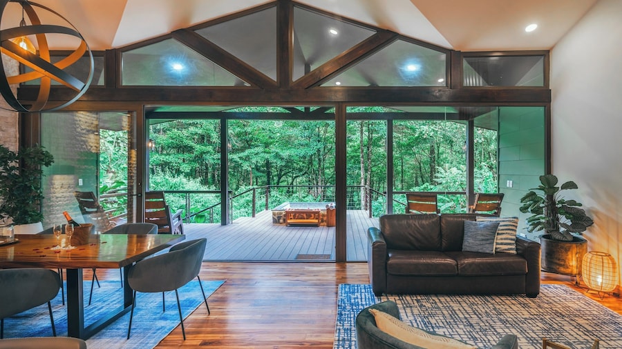 El Silencio Lodge and Spa