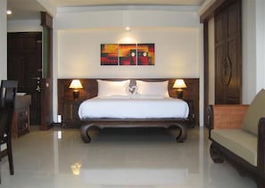 Deluxe Room | Minibar, in-room safe, blackout drapes, iron/ironing board - Khao Lak Riverside Resort & Spa (Takua Pa)