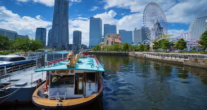 Navios Yokohama