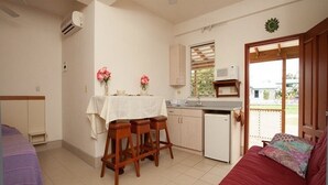 Standard Room, Accessible, Refrigerator & Microwave | Living area - Michelo Suites (Placencia)